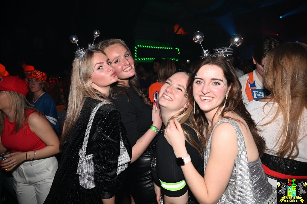 ../Images/Kick off 2025 318.jpg